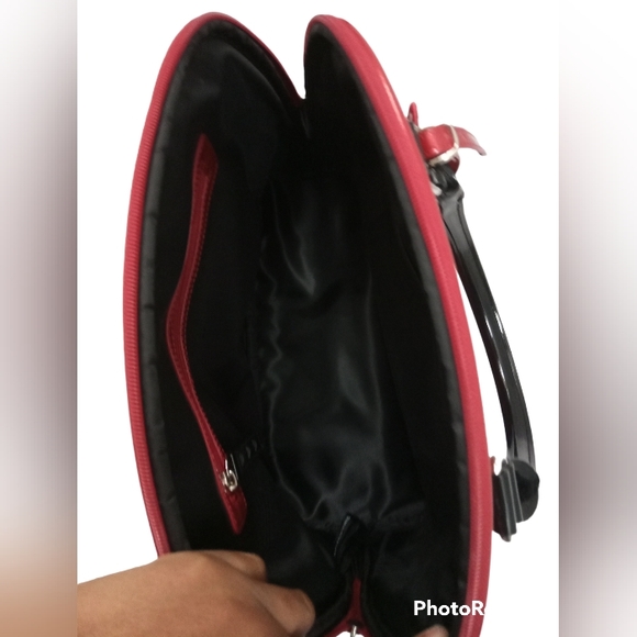 Disney Loungefly Bowler Bag Minnie Loves Mickey Red Black  with Tag - Picture 4 of 11